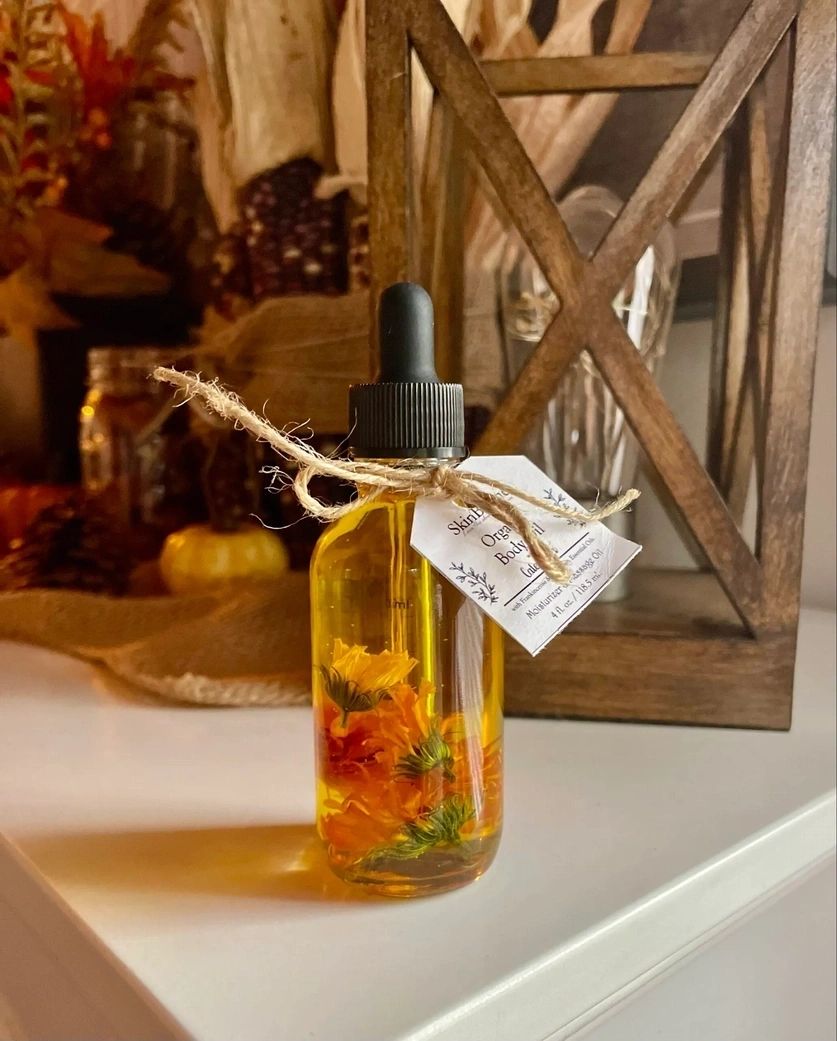 Hydrating Organic Body Oil - Healing Calendula 2 oz. - Potpourri Gift Shop