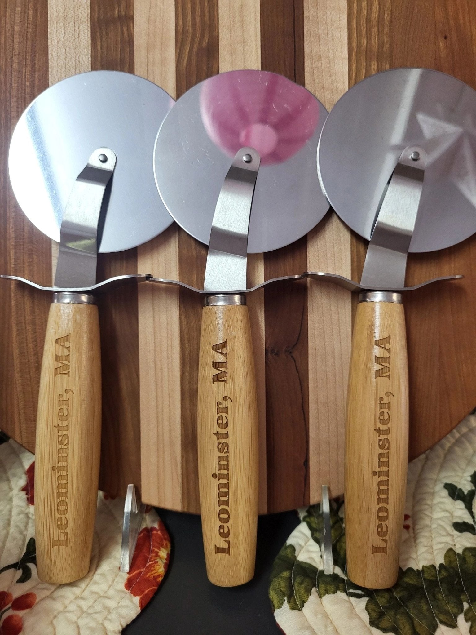 Leominster Engraved Bamboo Pizza Cutter - Potpourri Gift Shop