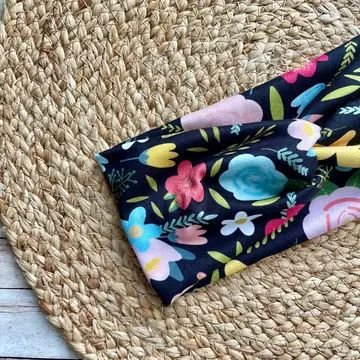 Black Bright Floral Knit Twist Headband - Potpourri Gift Shop