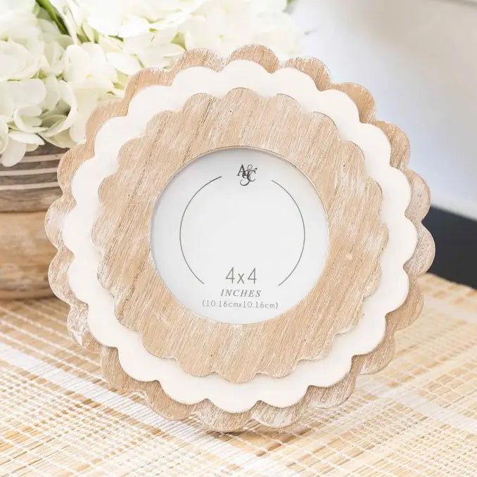 8 x 8 Round Wood Picture Frame - Potpourri Gift Shop