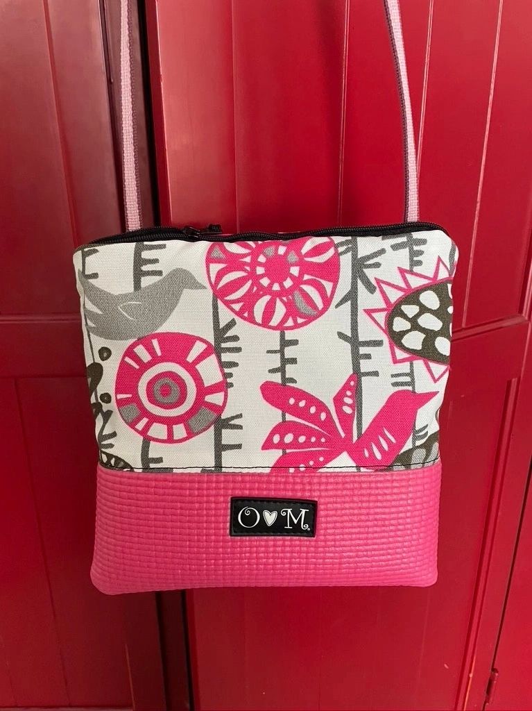 Crossbody Bag in Stella Pink Bird Print - Potpourri Gift Shop
