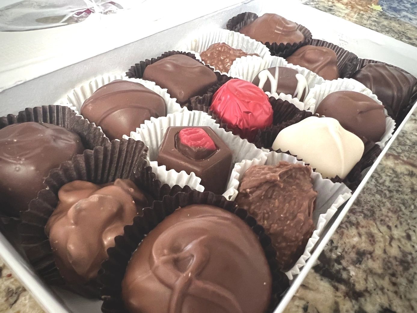 Deluxe Assorted Chocolates 1/2lb. - Potpourri Gift Shop