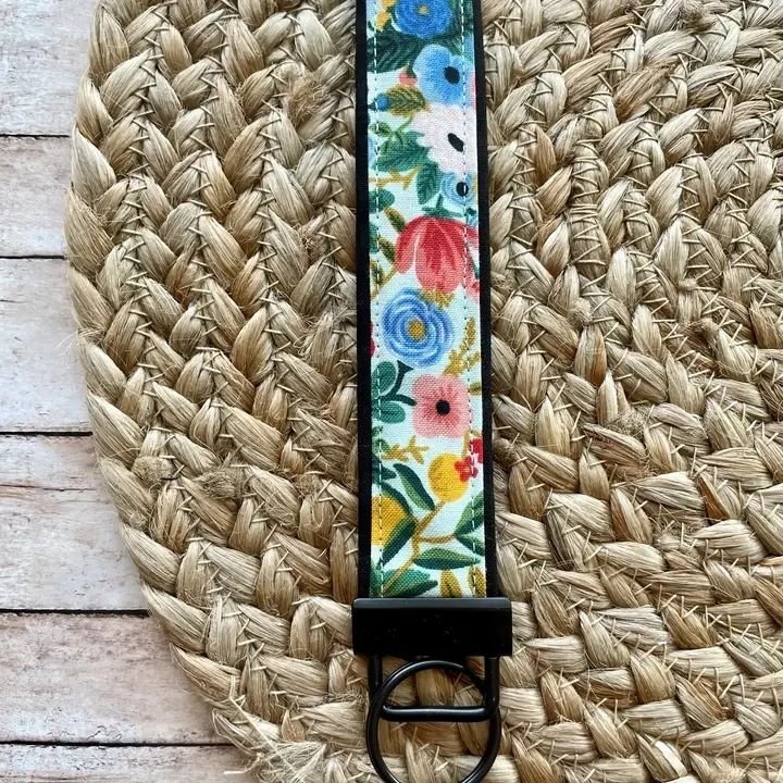 Bright Blue Wildflower Keychain Wristlet - Potpourri Gift Shop