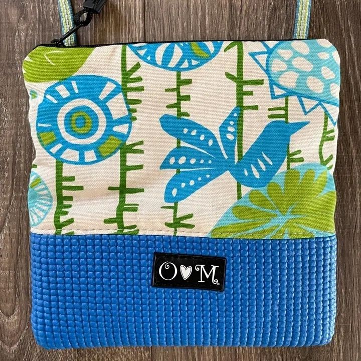 Crossbody Bag in Stella Blue Bird Print - Potpourri Gift Shop
